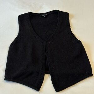 Dynamite Black V-Neck Sweater Vest